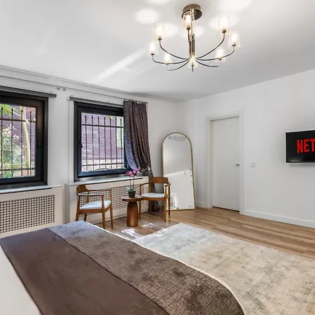 Hillora Buyukada 아달라르