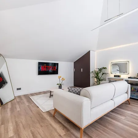 Hillora Buyukada 호텔 *