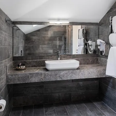 Hillora Buyukada 호텔